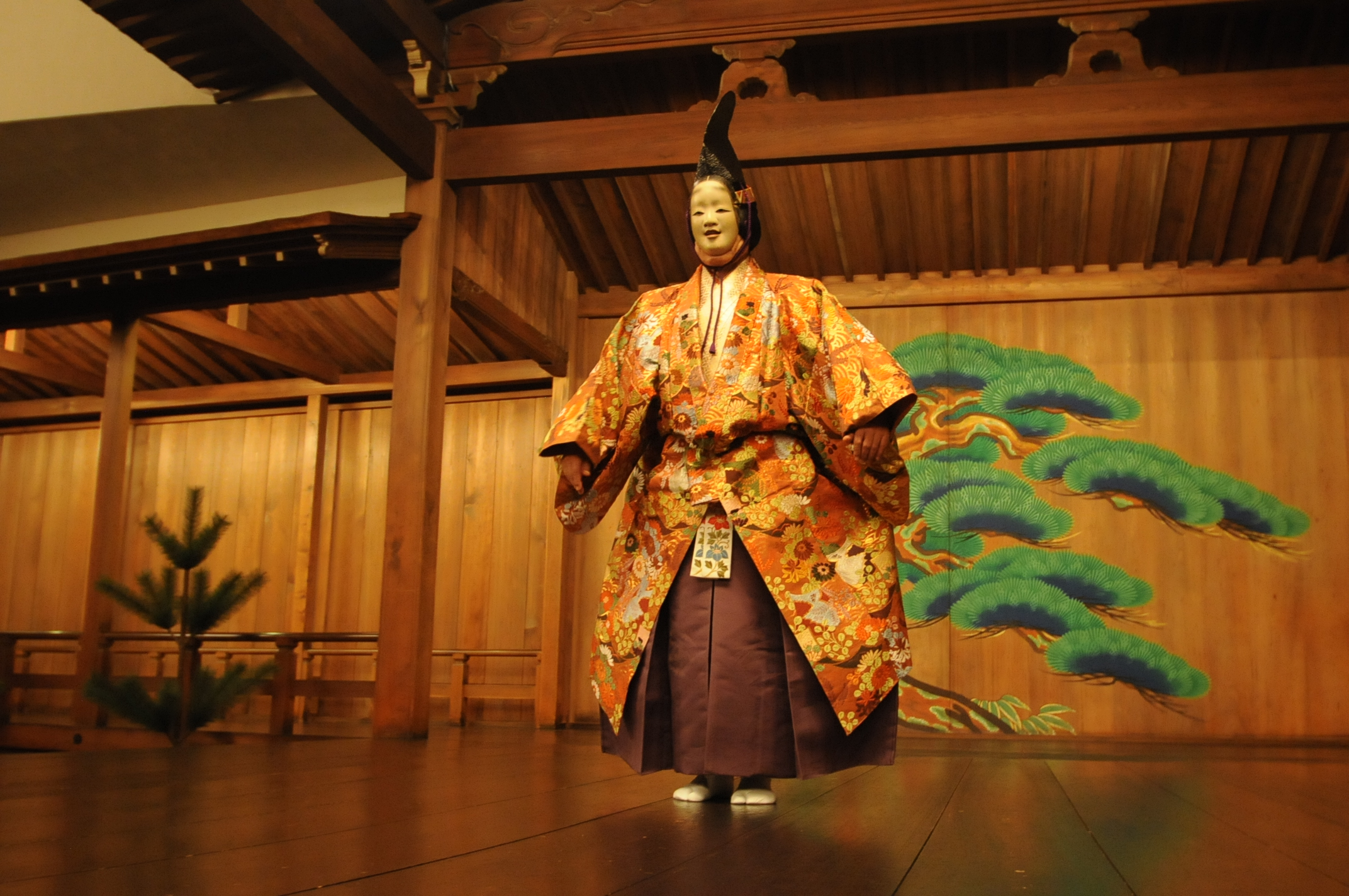 あなたは、能の見方を知っていますか？ミカタシズカの能のミカタ「巴」の事前講座を体験レポート。Vol.2 | THE-SELECTION ...