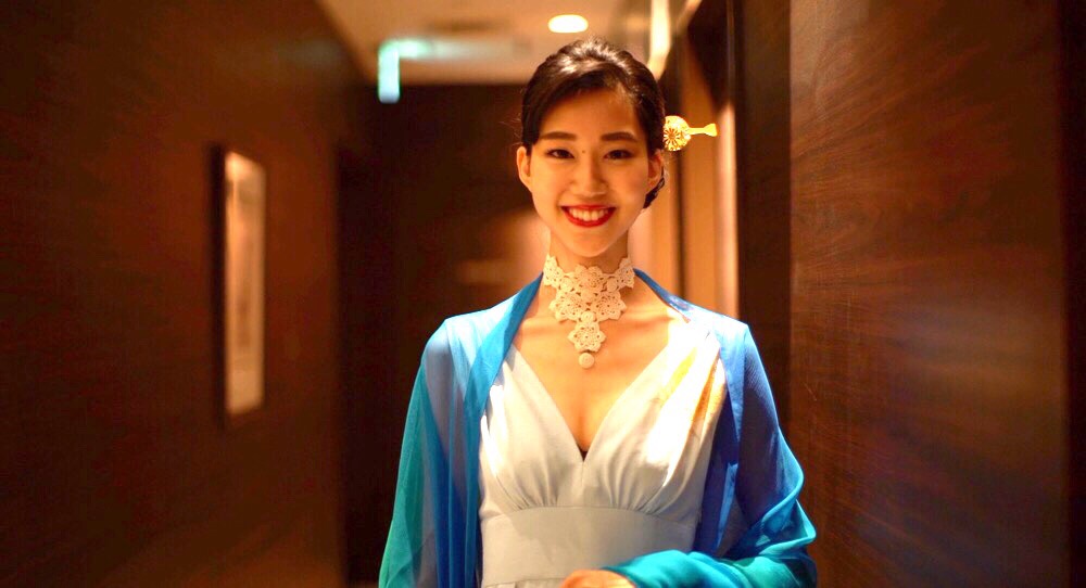 初めまして 坂田弓佳 さかたゆみか です The Selection Magazine